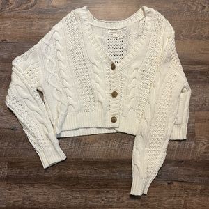 White aeropostal cardigan